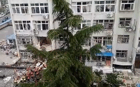 突發(fā)！青島一居民樓發(fā)生爆燃！已造1人死亡，7人受傷！3公里外有震感…