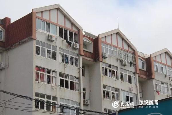 突發(fā)！青島一居民樓發(fā)生爆燃！已造1人死亡，7人受傷！3公里外有震感…